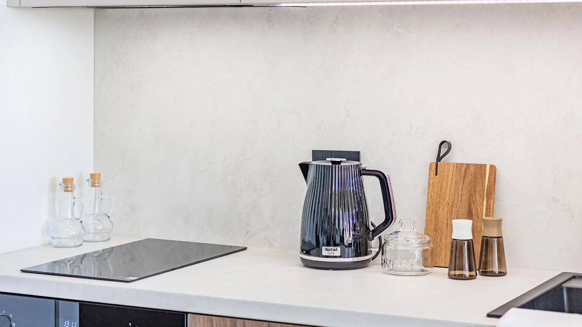 Aurora Apartment By Rent All קומו