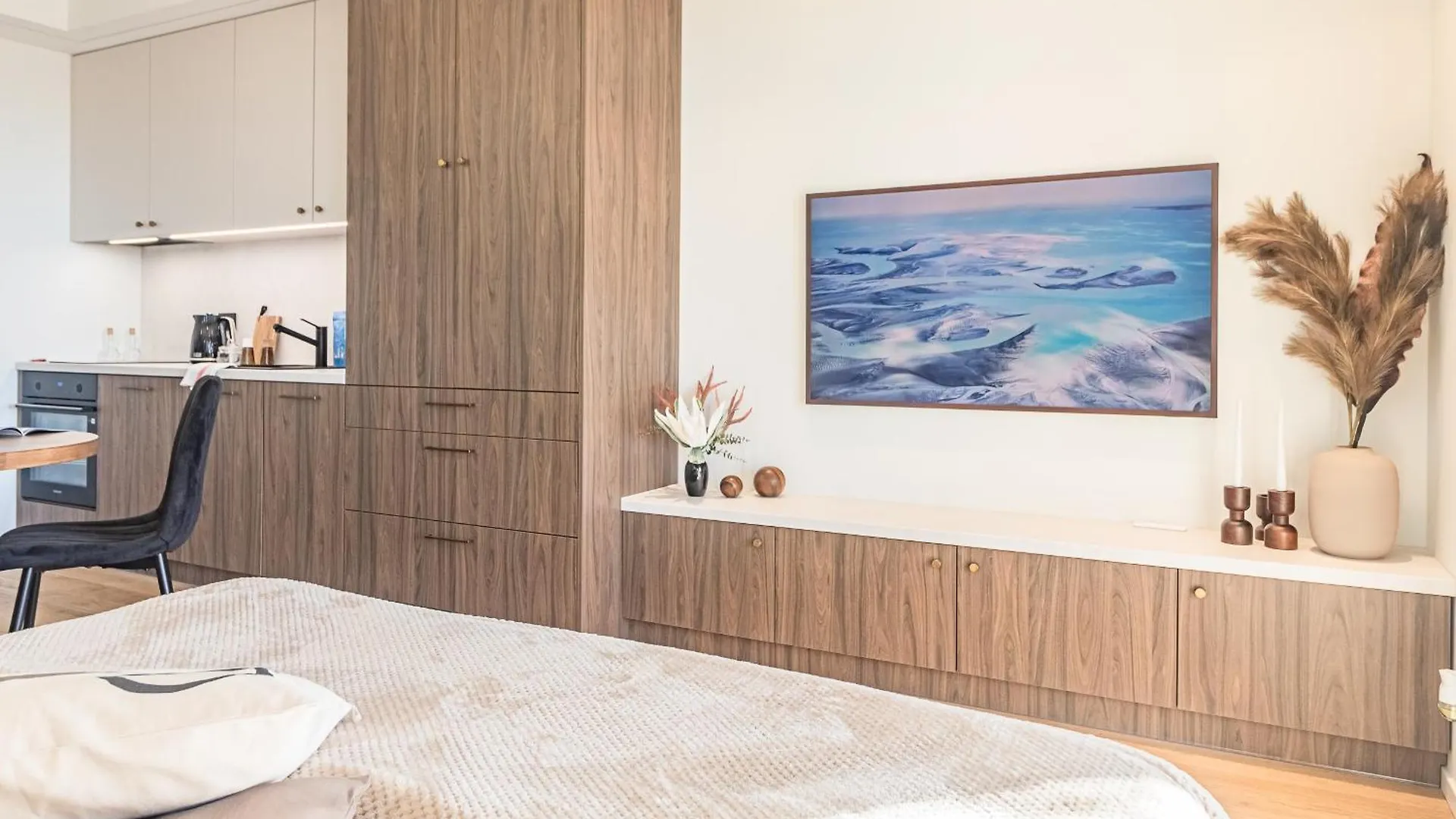 Aurora Apartment By Rent All Como Itália